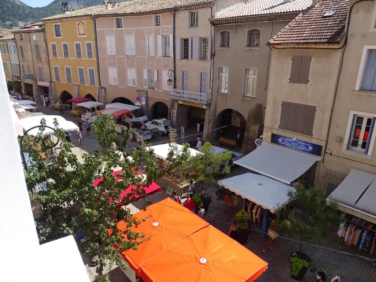 Apartment Spacieux 6 Personnes Tres Lumineux Buis-les-Baronnies